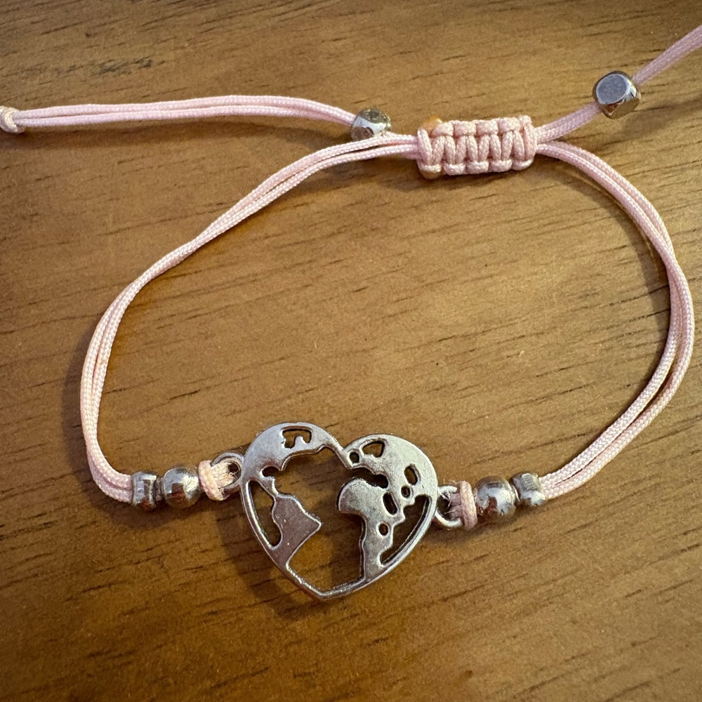 Silver Heart World Bracelet